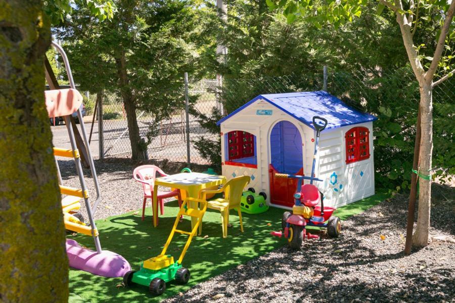 Agriturismo Case Nuove Castellina Marittima Exteriér fotografie
